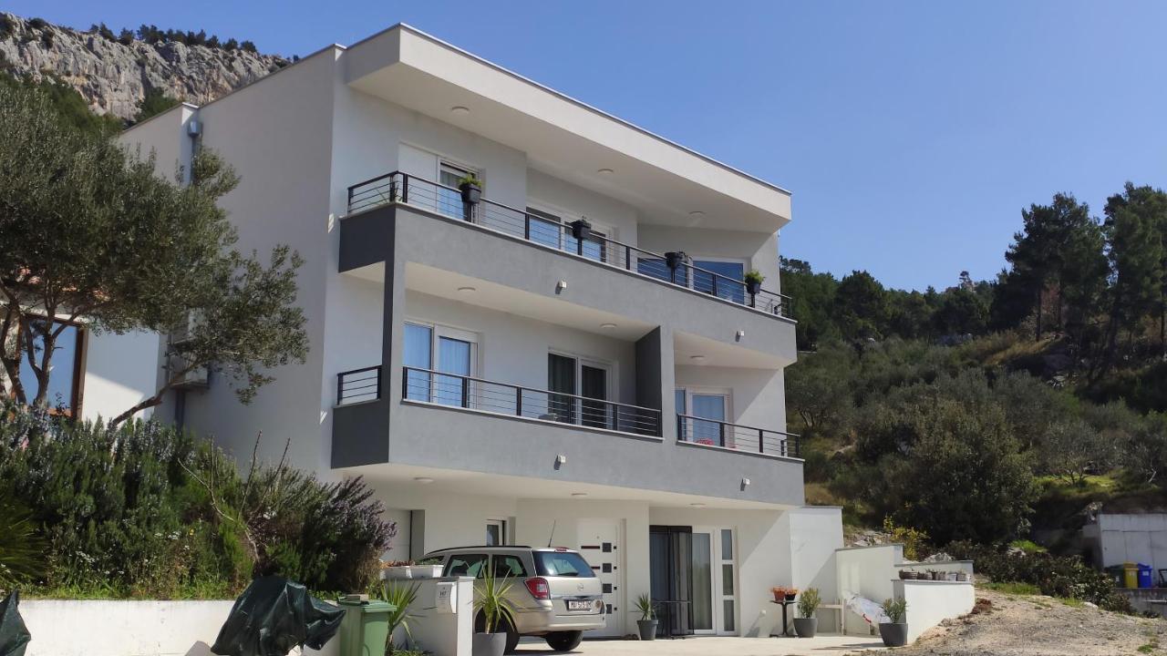 Luxury Pape Baska Voda
